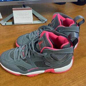 Jordan Jumpan sneakers